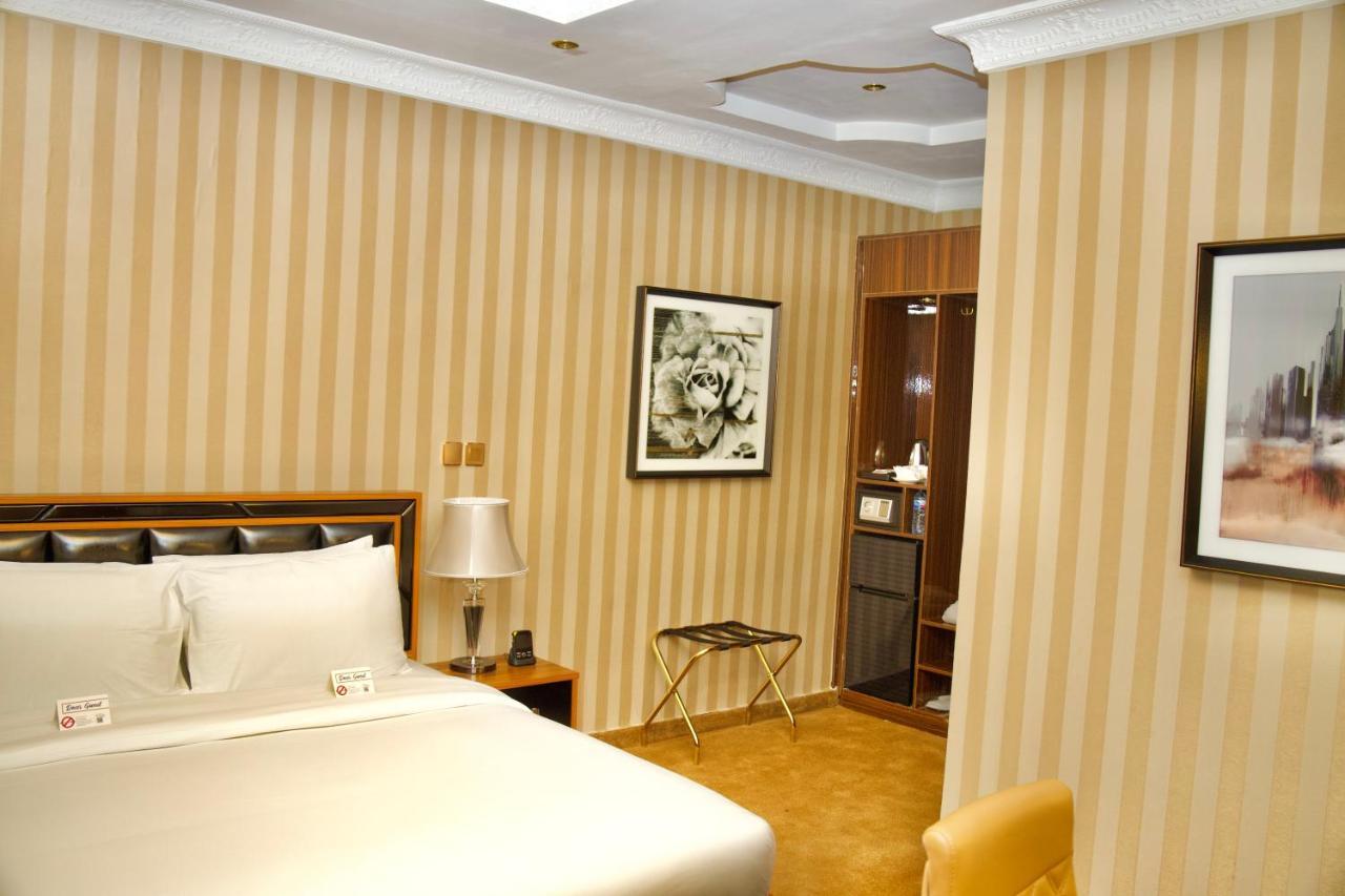 No.1 Hotel 阿布贾 外观 照片